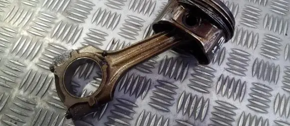 Mercedes-Benz S W140 Piston with connecting rod