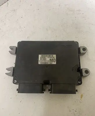 Opel Agila B Engine control unit/module 3392051K0