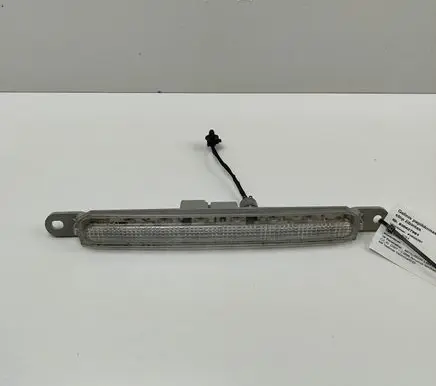 Mitsubishi Lancer Third/center stoplight 8334A065