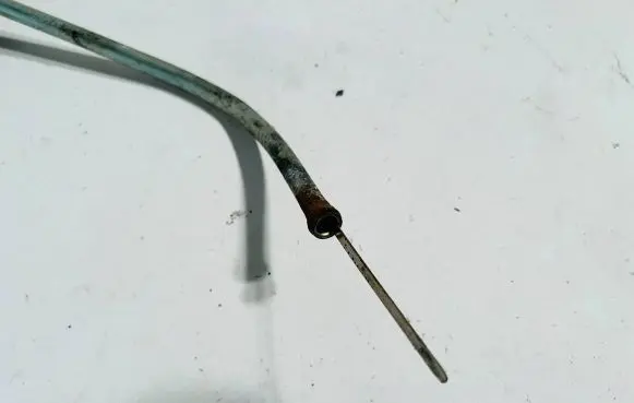 Toyota Auris E180 Oil level dip stick 