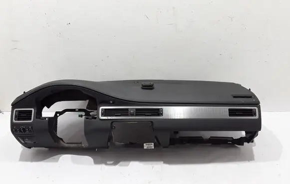 Volvo XC70 Dashboard 8648852