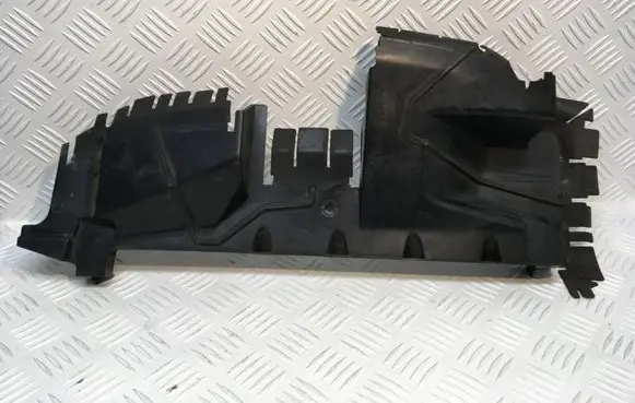 Peugeot 3008 I Intercooler air guide/duct channel 9683410780
