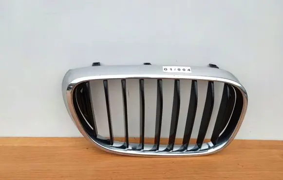 BMW 7 G11 G12 Front bumper upper radiator grill 51137357012