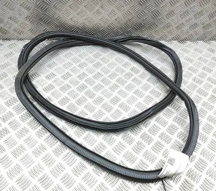 Audi Q3 F3 Rubber seal front coupe door 83A831721