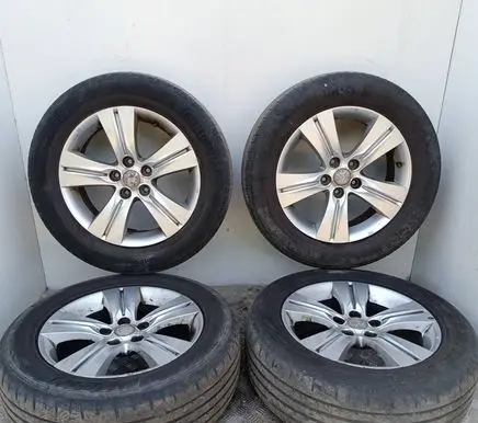 KIA Sorento R17 alloy rim 