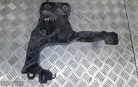 Renault Scenic RX Headlight/headlamp mounting bracket 8200137495