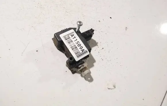 Skoda Octavia Mk2 (1Z) Central locking motor 1Z0810773