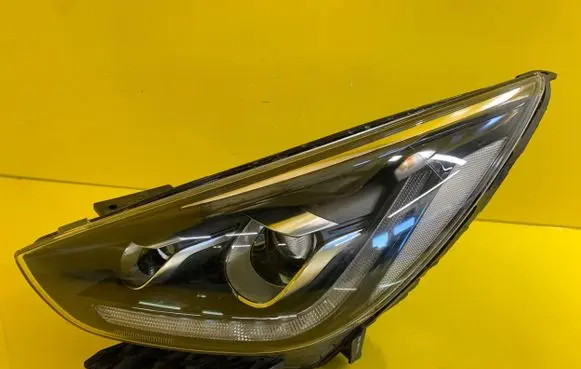 KIA Niro Headlight/headlamp A5240386