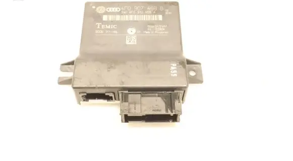 Audi A6 S6 C6 4F Gateway control module 
