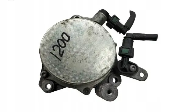 Ford Focus Vacuum pump 
