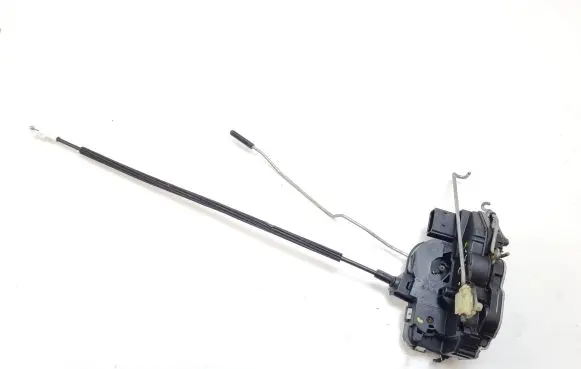 Opel Insignia A Front door lock 3023881 3023881LH2