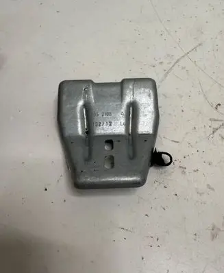 Nissan Note (E11) Other exterior part 6052100