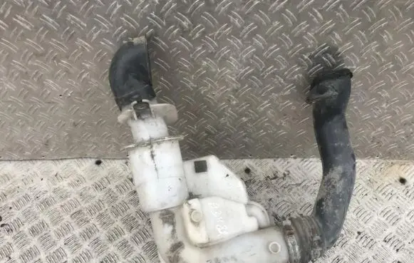 Mazda 323 Air intake hose/pipe