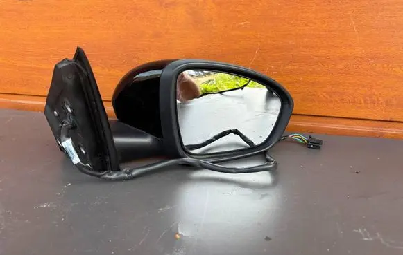 Renault Megane IV Front door electric wing mirror 26223011B