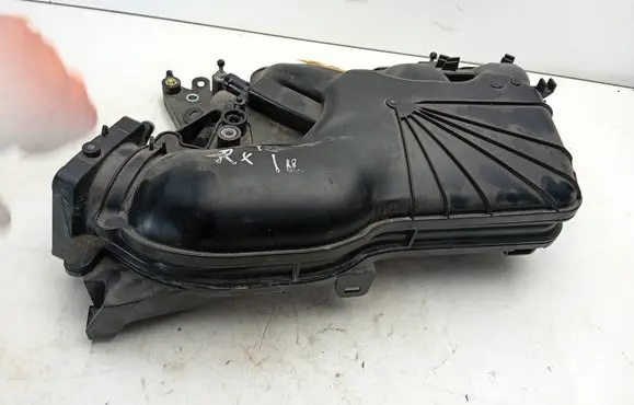 Lexus RX 450H Intake manifold