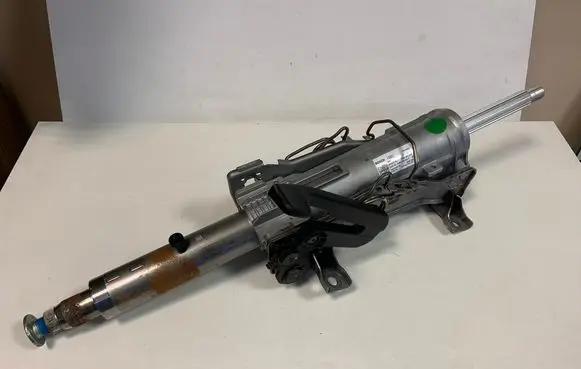 Audi A5 Steering wheel axle 8W0419502F 8W0065