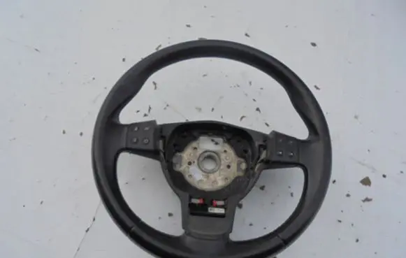 Seat Leon (1P) Steering wheel