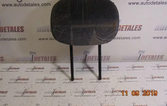 Renault Scenic I Rear seat headrest 