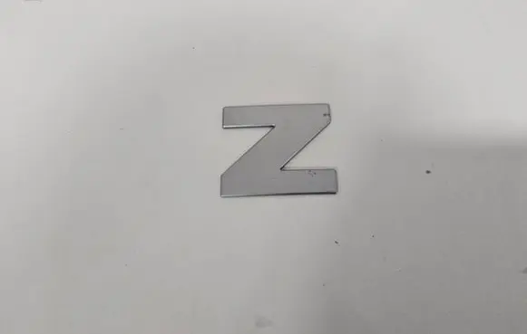 Suzuki Grand Vitara II Manufacturers badge/model letters 