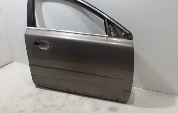 Volvo XC70 Front door 31218047