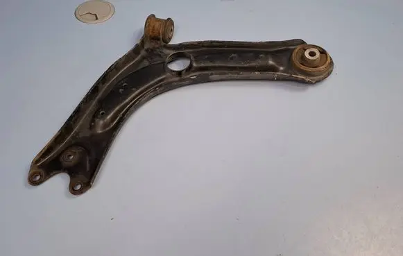 Skoda Kodiaq Front lower control arm/wishbone 3Q0407154B