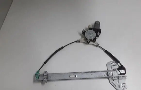 KIA Rio Front door window regulator with motor 824021W020