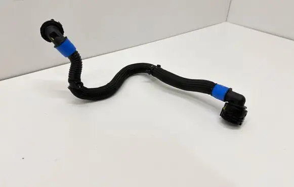 Tesla Model Y Electric car engine cooling hoses/pipes 
