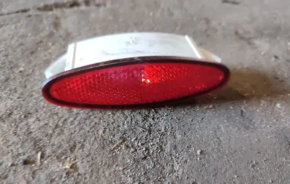 Renault Laguna III Other interior light 8200011650B