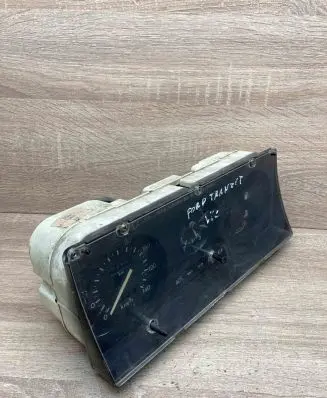 Ford Transit Speedometer (instrument cluster) 86VB10849CB