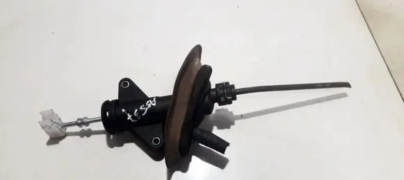 Clutch master cylinder