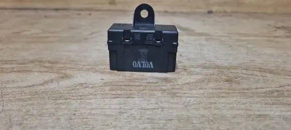 Volvo V70 Seat heating relay 9442947