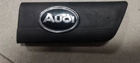 Audi 100 S4 C4 Fender trim (molding) 4A0853972