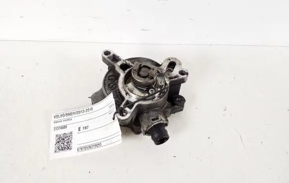 Volvo S60 Vacuum pump 31316688