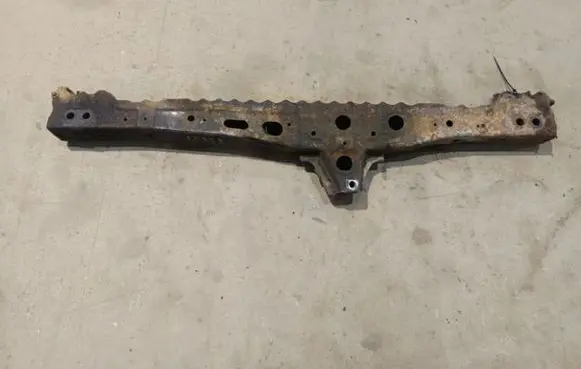 Toyota Auris 150 Front subframe