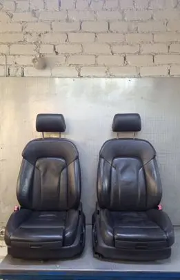 Audi Q7 4L Seat and door cards trim set