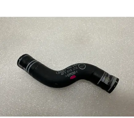 Audi A6 S6 C6 4F Engine coolant pipe/hose 4F1819372
