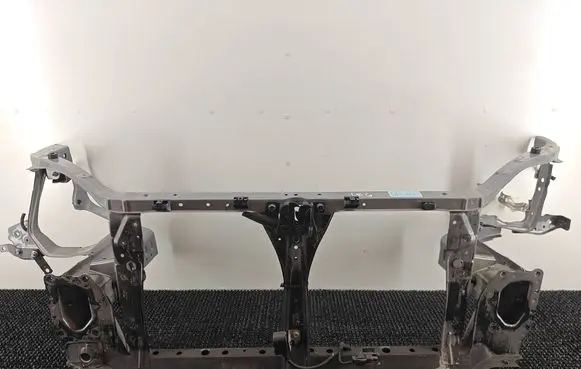 Subaru Legacy Radiator support slam panel 
