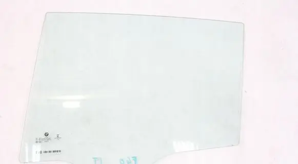BMW 1 F40 Rear door window glass
