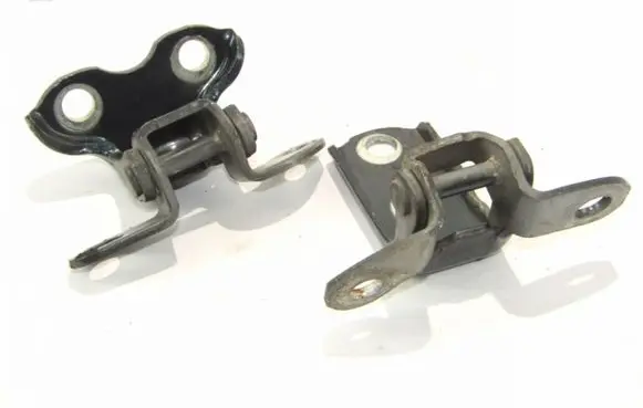 Toyota RAV 4 (XA30) Rear door hinge set 