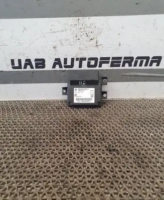 Volkswagen PASSAT B6 Hand brake control module 16887301A