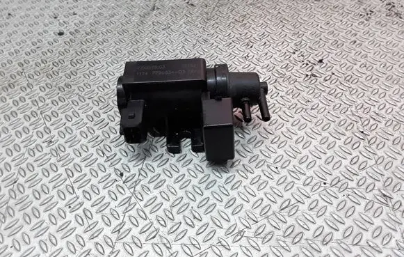BMW 5 E60 E61 Turbo solenoid valve 779663403