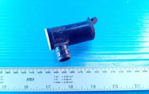 KIA Sportage Windscreen/windshield washer pump