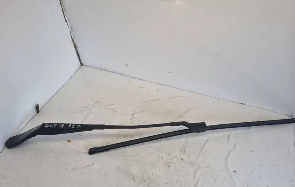 Volvo V70 Windshield/front glass wiper blade 31276002
