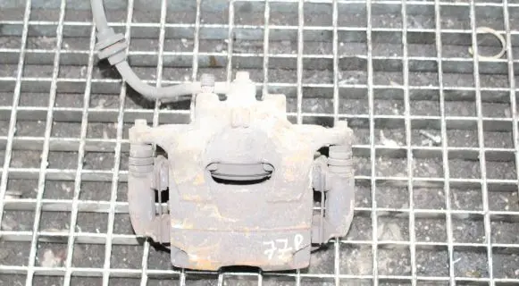 Chevrolet Orlando Front brake caliper