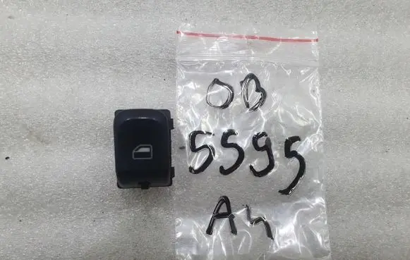 Audi A4 S4 B8 8K Quarter vent window switch 8K0