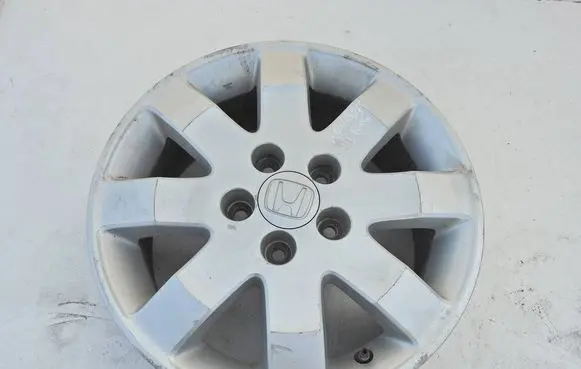 Honda HR-V R16 alloy rim 