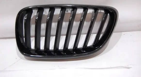 BMW 2 F22 F23 Front bumper upper radiator grill 7295523