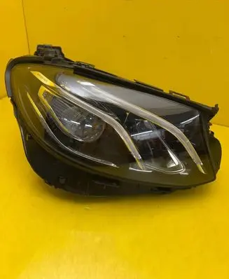 Mercedes-Benz E W213 Headlight/headlamp A2139068808