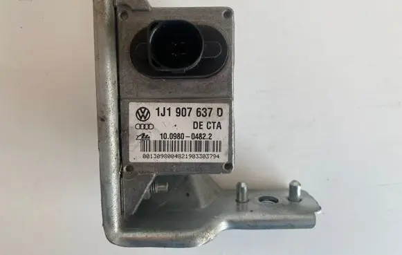 Volkswagen Golf IV ESP acceleration yaw rate sensor 191819021B