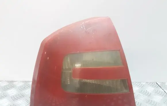 Skoda Octavia Mk2 (1Z) Rear/tail lights